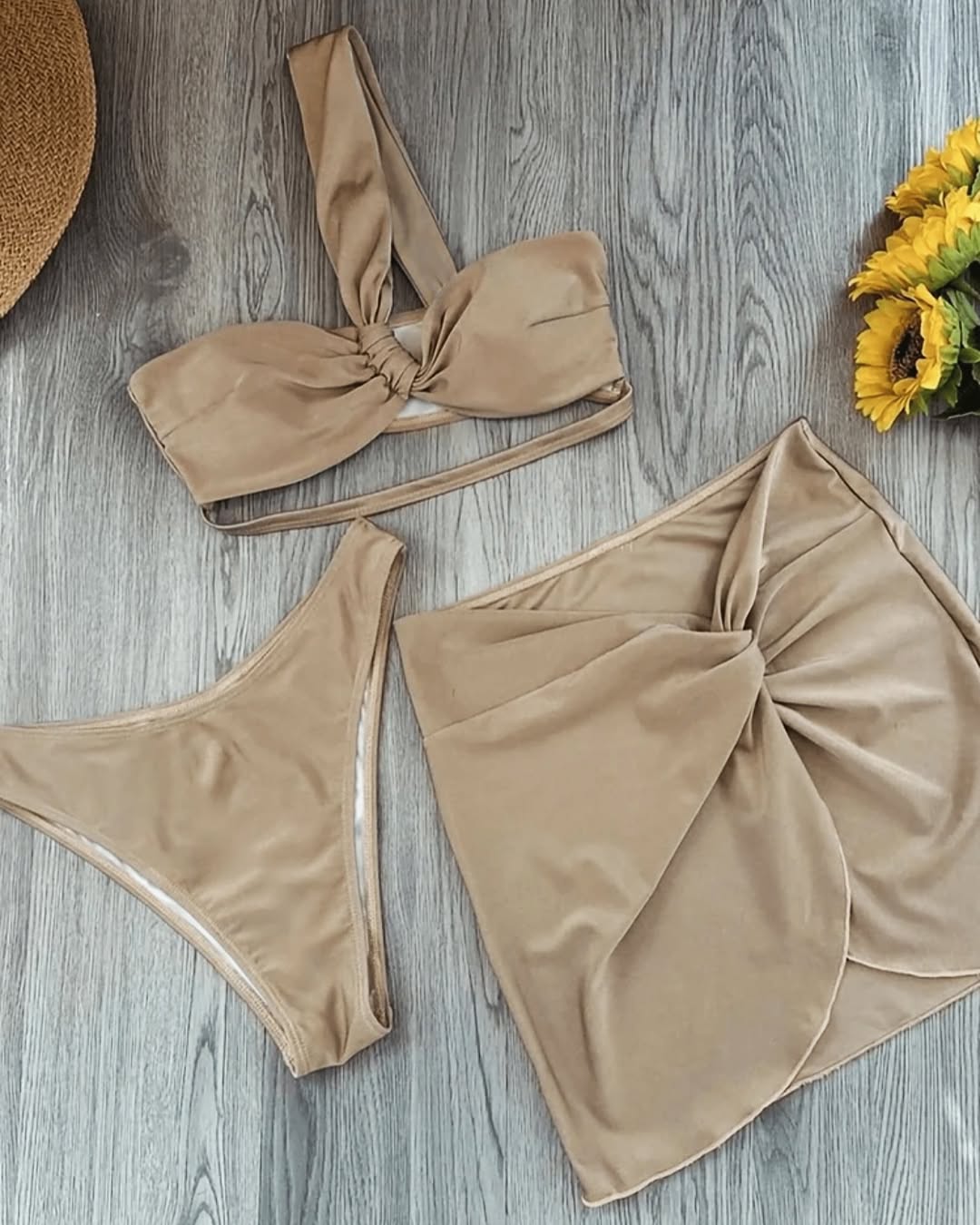 Z👙3pcs Beige Bikini Set