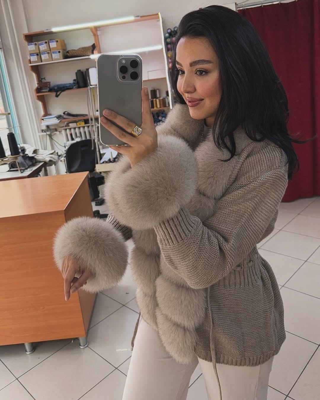 .⚜️Fox Fur Cardigan