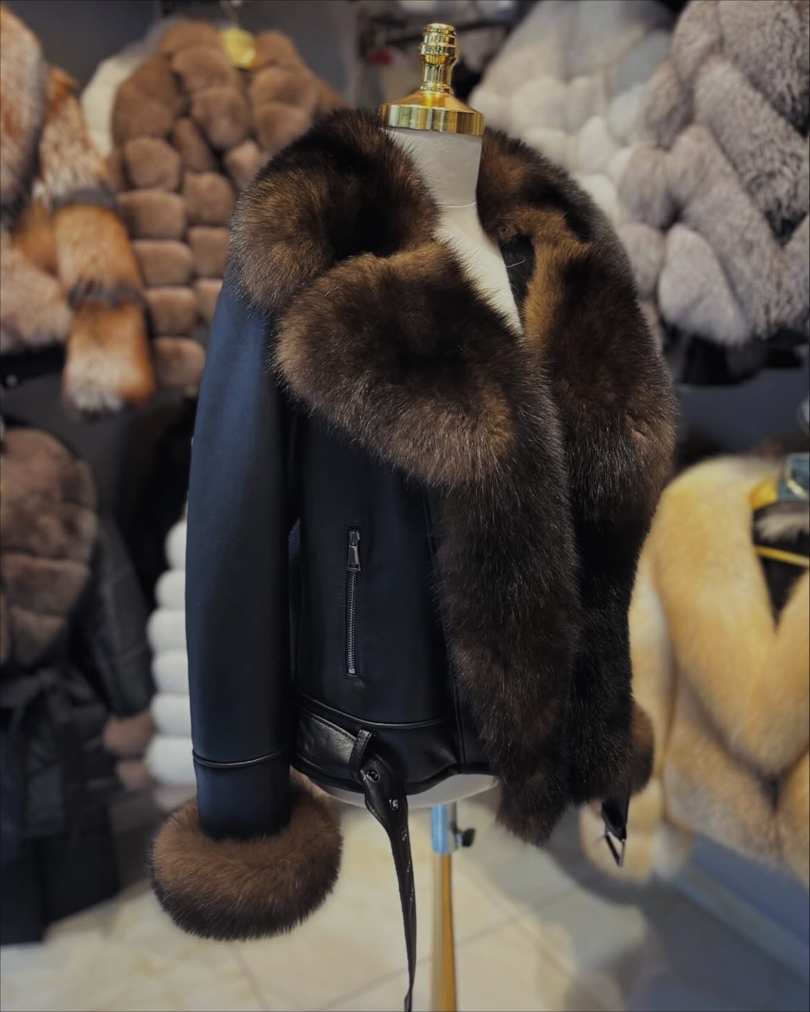 .⚜️Fox Leather Jacket