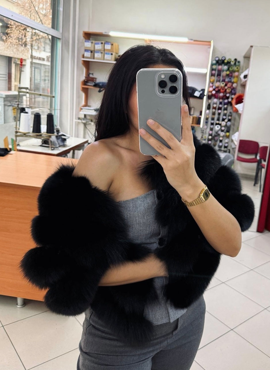.⚜️Fox Fur shawl