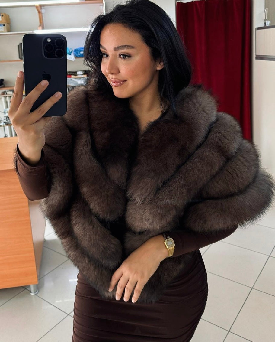 .⚜️Fox Fur shawl