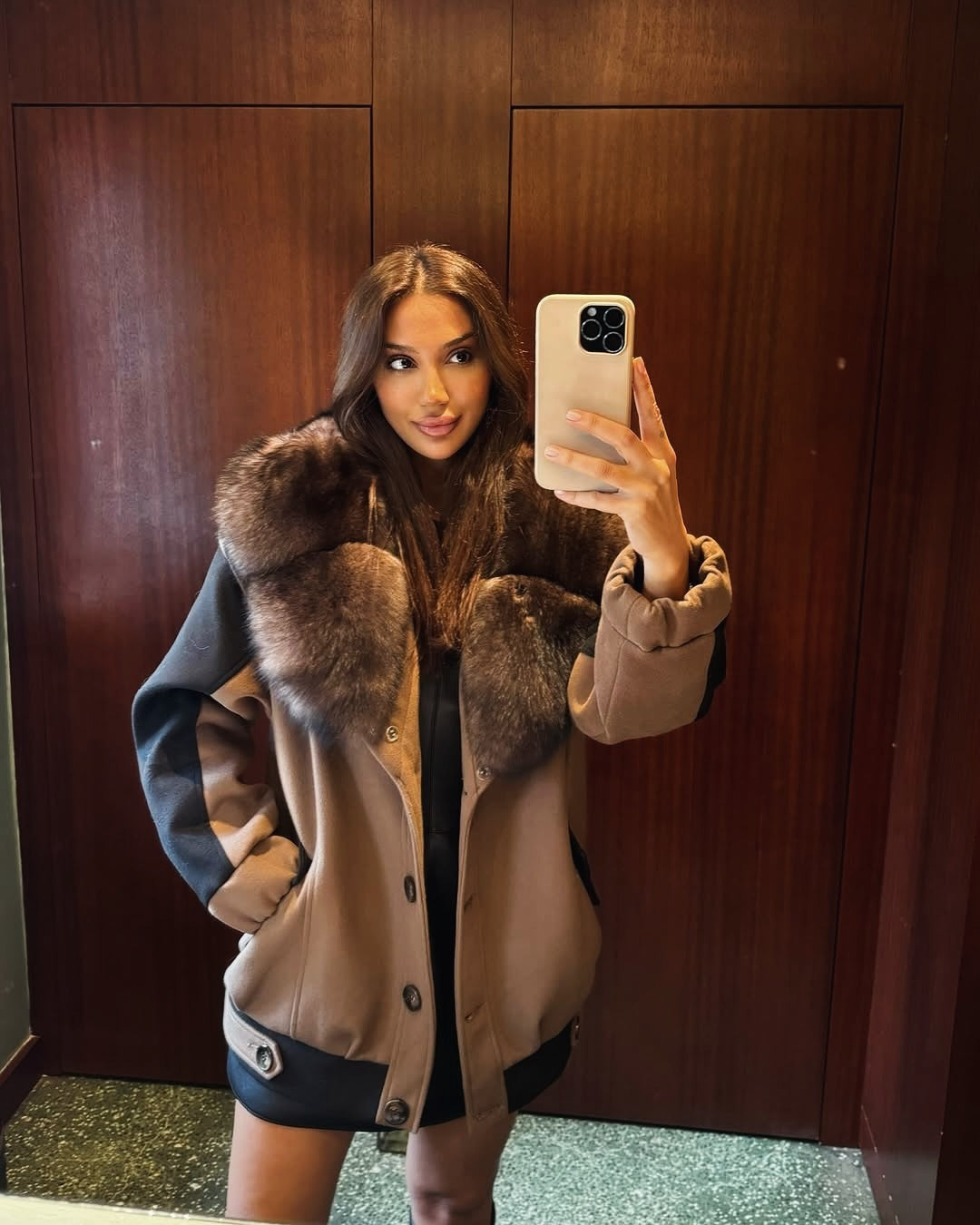 Z⚜️Cashmere & Fox