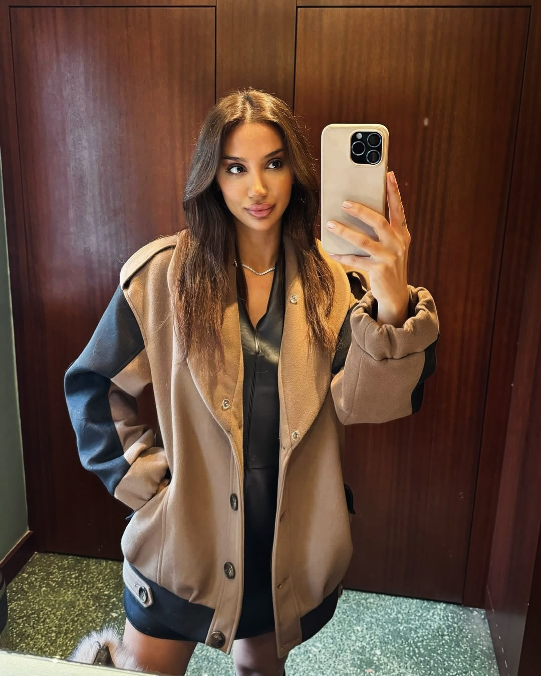 Z⚜️Cashmere & Fox