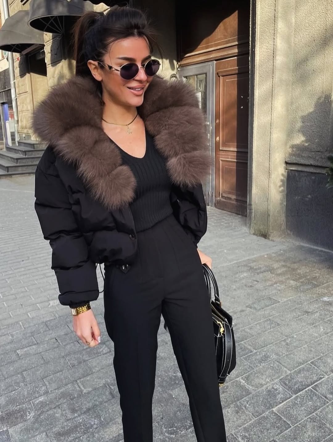 سترة من فرو الثعلب