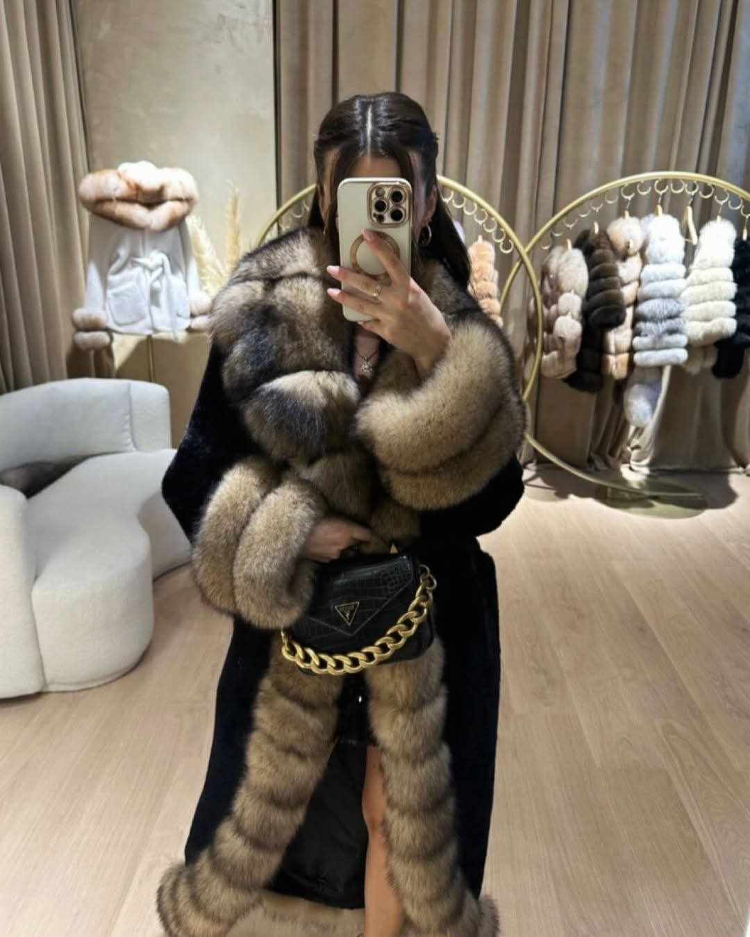 معطف فرو الثعلب